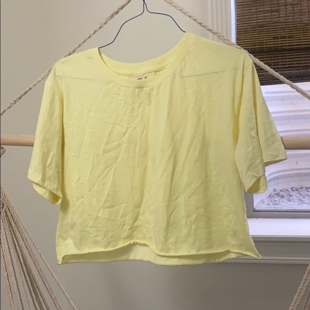 Thrifted yellow crop